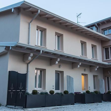 Lm House 01 Apartment Lonato Exterior foto